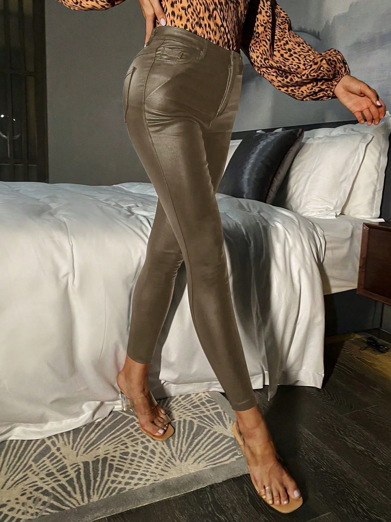 Apperloth A High Waist PU Leather Skinny Pants