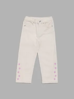 HOP Kids Off White Floral Printed Relaxed - Fit Mid - Rise Denim Jeans