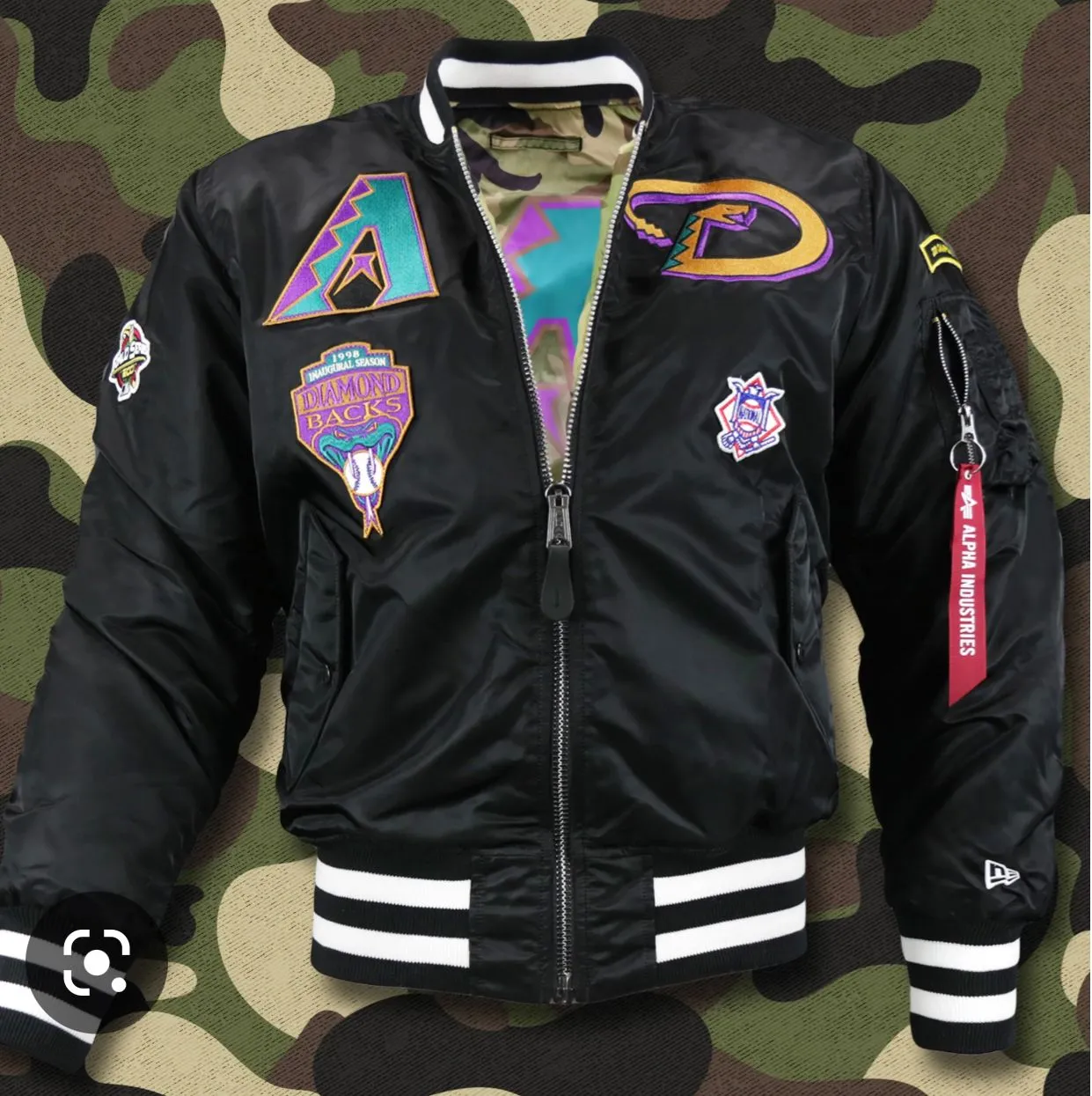 NEW ERA X ALPHA INDUSTRIES ARIZONA DIAMONDBACKS REVERSIBLE BOMBER JACKET