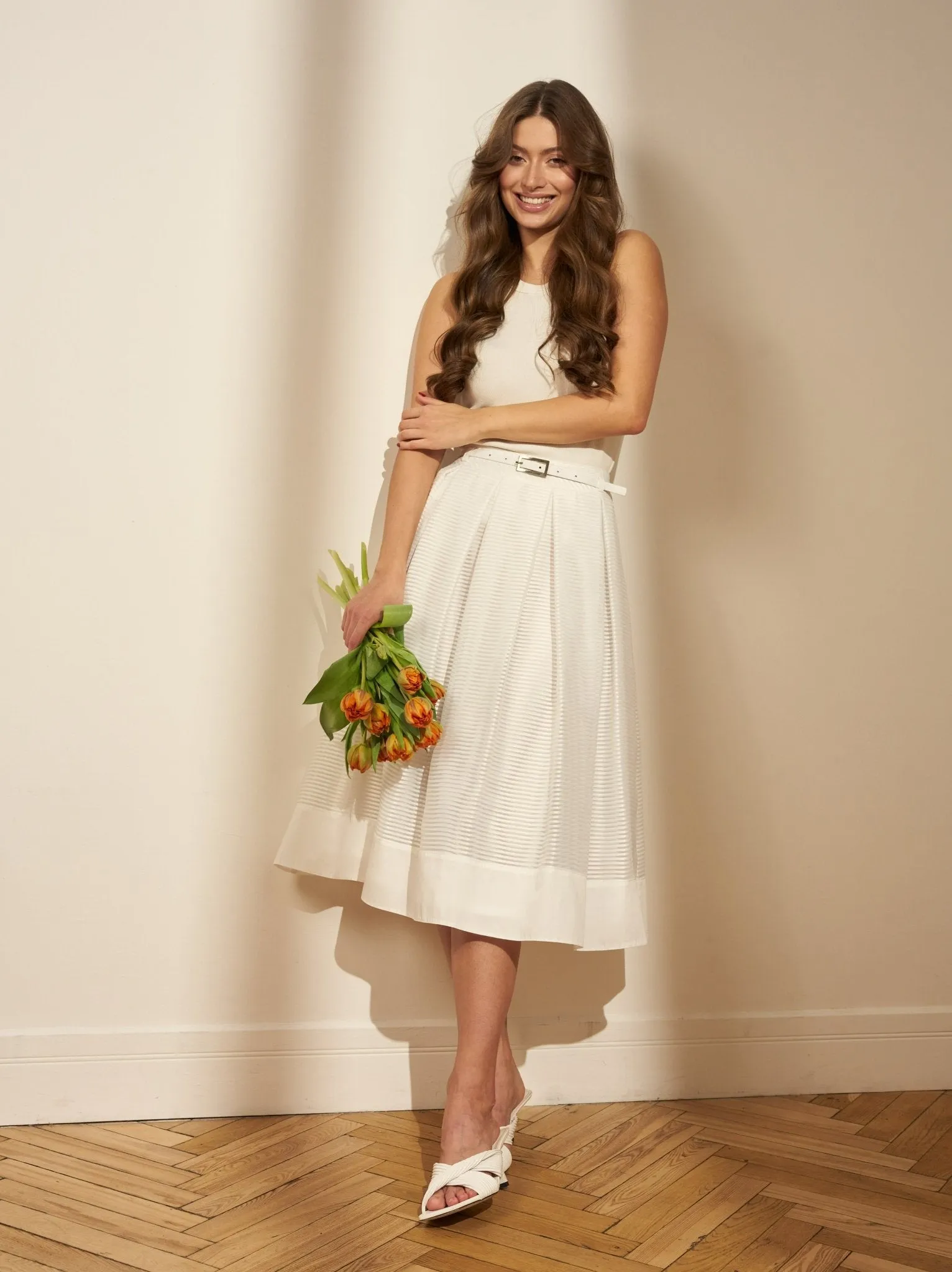 Pleated White Fluffy Midi Skirt with Belt