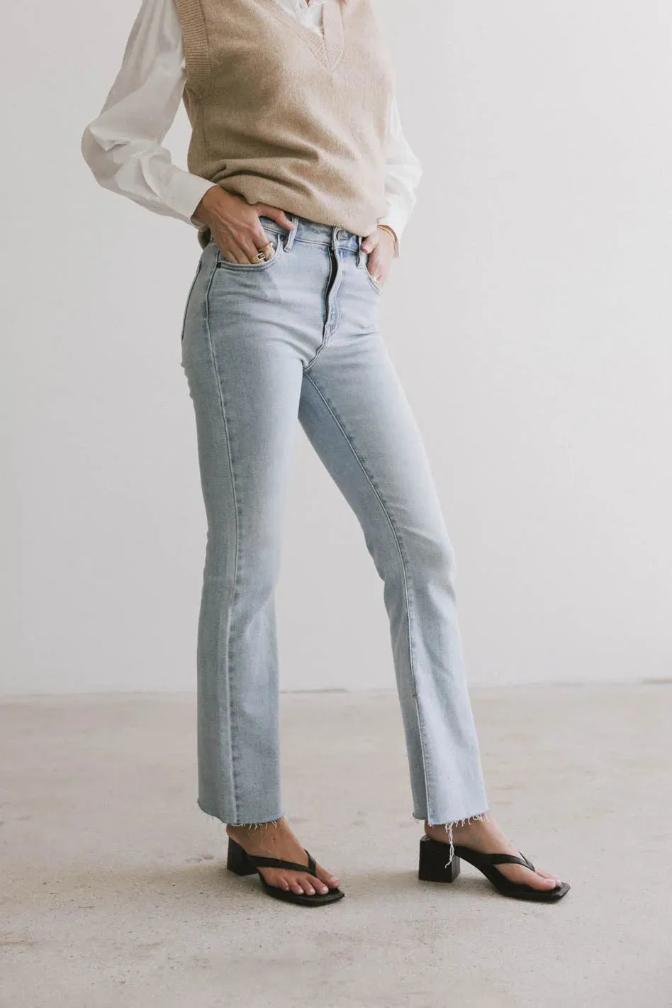 Ryan Bootcut Jeans in Light Wash