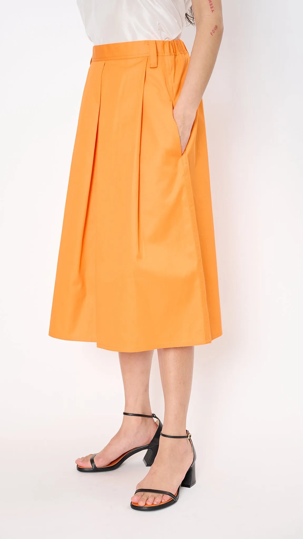 Selena Midi Skirt in Orange