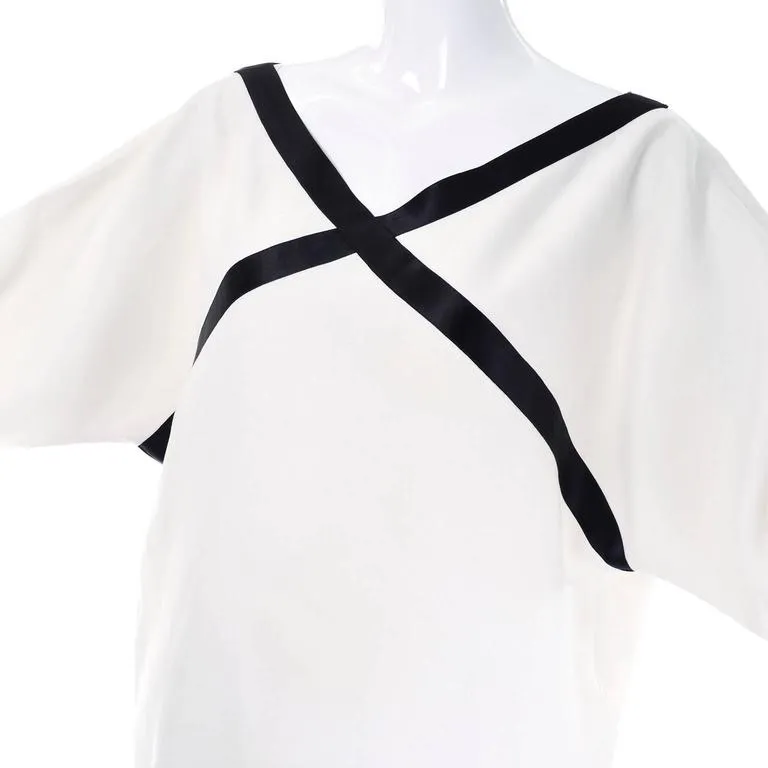 S/S 1990 Isaac Mizrahi White Mini Dress Linen Long Sleeves w/ Black Satin