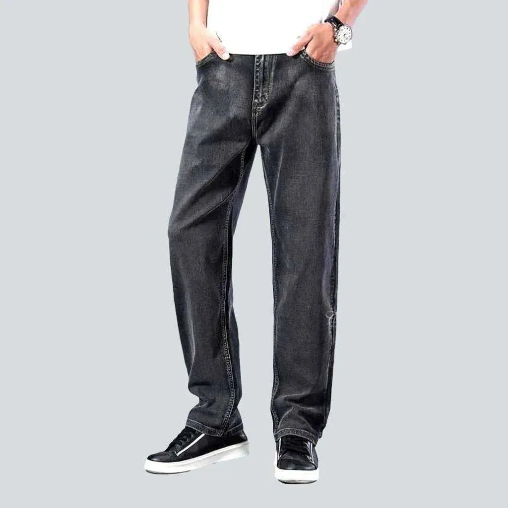 Straight-fit casual jeans for men