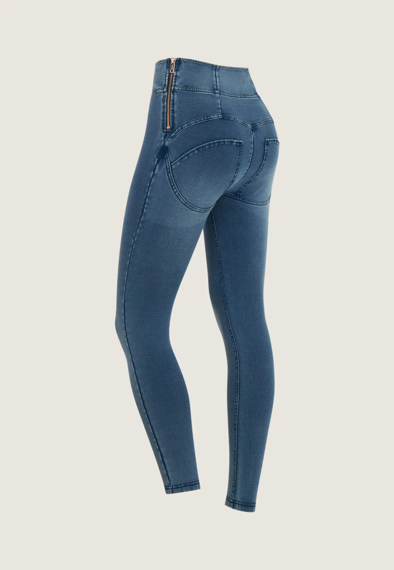 (WRUP4HF468-J108B) High Waist WR.UP® met Zijsluiting en Riempje in de Zij ♥